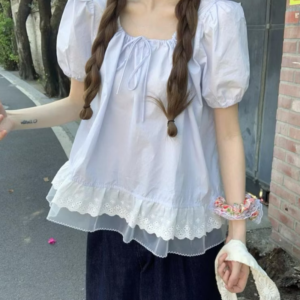 เสื้อผ้าแฟชั่น